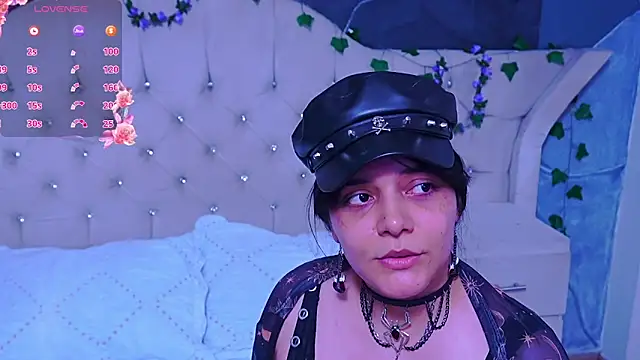 AmberGreyy  online show from April 23, 5:25 pm