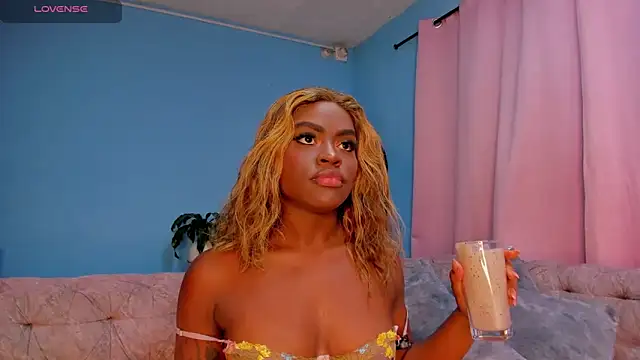 IsabellaBromsS online show from February 20, 11:50 pm