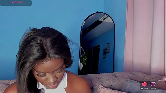 IsabellaBromsS online show from June 2, 11:27 pm