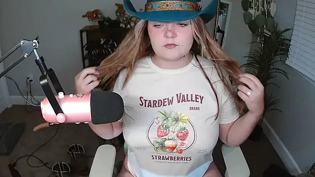 rodeobrii online show from April 30, 1:56 am