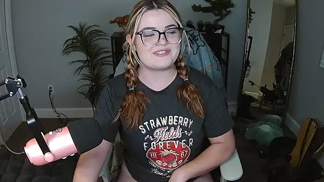 rodeobrii online show from February 18, 1:03 am