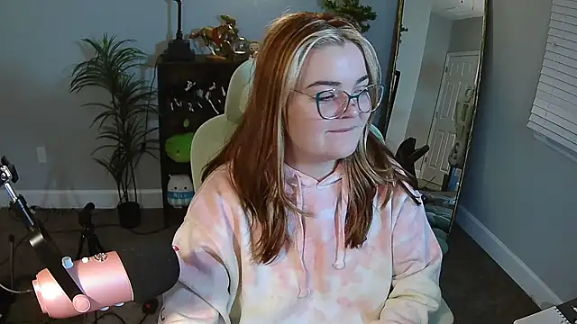 rodeobrii online show from December 21, 3:19 am