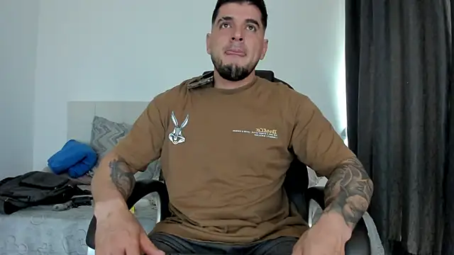 Teilor Creed online show from November 27, 7:58 pm