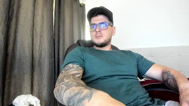 Teilor Creed online show from November 5, 8:12 pm