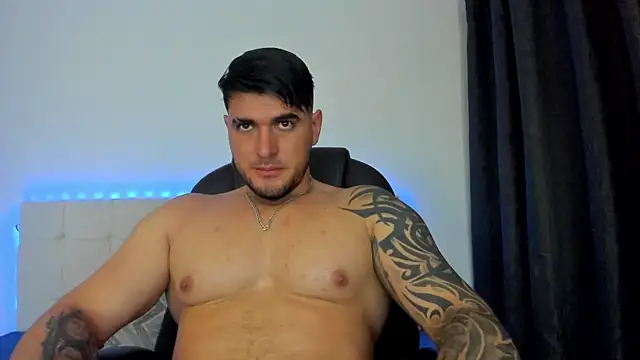 Teilor Creed online show from December 13, 8:26 pm