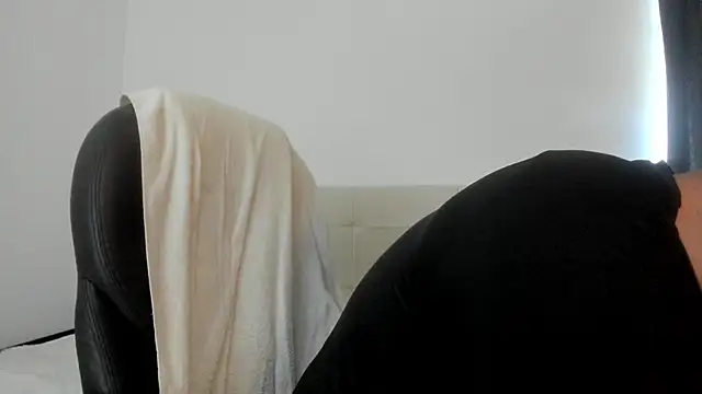 Snapshot of Teilor_Creed chatting on September 23, 7:10 pm Teilor Creed online show from September 23, 7:10 pm