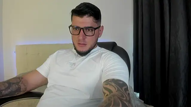 Teilor Creed online show from February 13, 9:15 pm