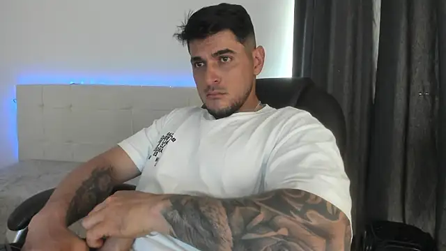 Teilor Creed online show from March 23, 6:41 pm