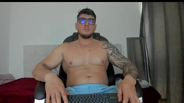 Teilor Creed online show from November 14, 7:28 pm