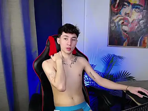 Snapshot of SebasstianGrand chatting on February 26, 11:19 pm SebasstianGrand online show from February 26, 11:19 pm