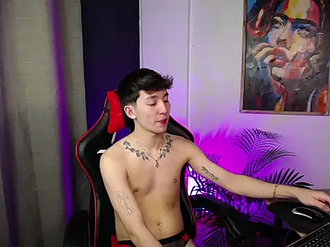 Snapshot of SebasstianGrand chatting on March 6, 11:31 pm SebasstianGrand online show from March 6, 11:31 pm