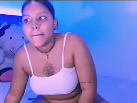 Snapshot of ladypussy69 chatting on February 9, 6:50 pm ladypussy69 online show from February 9, 6:50 pm