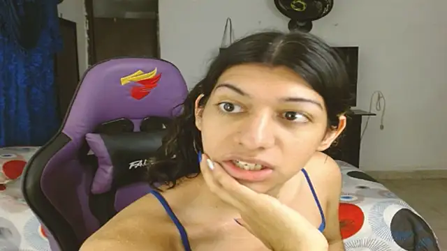 engielphoenis14 online show from March 14, 11:22 pm