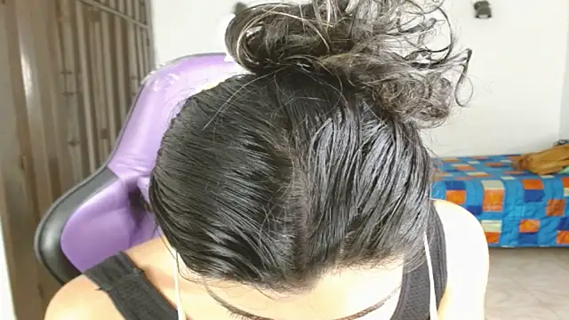 Snapshot of engielphoenis14 chatting on October 23, 11:25 pm engielphoenis14 online show from October 23, 11:25 pm