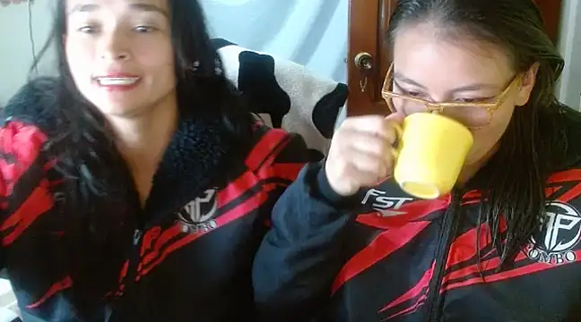 clayre and jill online show from December 17, 5:18 am