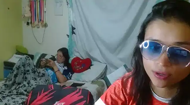 clayre and jill online show from January 29, 3:33 am