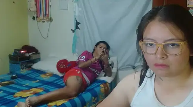 clayre and jill online show from February 11, 7:38 pm