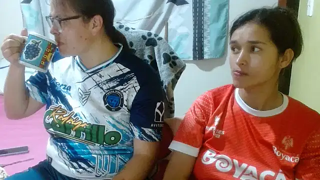 clayre and jill online show from November 6, 8:18 am