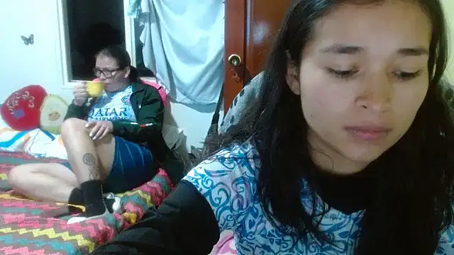 clayre and jill online show from October 13, 12:23 am