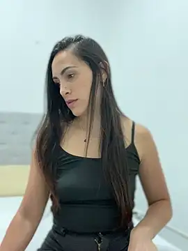 alessandra-a online show from February 26, 9:53 pm