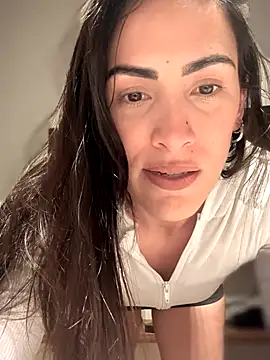 alessandra-a online show from September 14, 11:38 pm