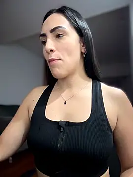 alessandra-a online show from April 17, 11:40 pm