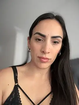 alessandra-a online show from November 3, 9:40 pm