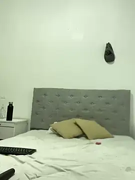 alessandra-a online show from March 1, 3:10 am