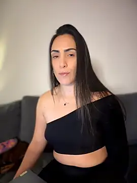 alessandra-a online show from May 25, 3:50 am