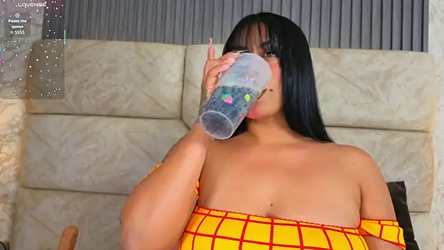 amatista  smith online show from January 8, 8:26 pm