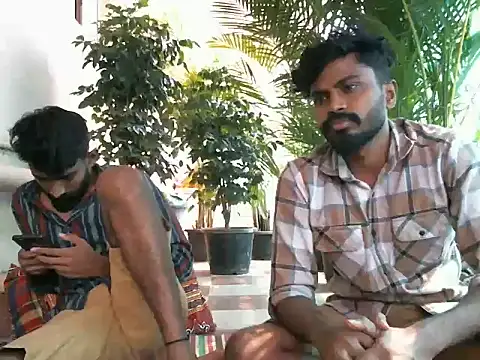 Snapshot of indianbull2023 chatting on May 24, 9:42 am indianbull2023 online show from May 24, 9:42 am