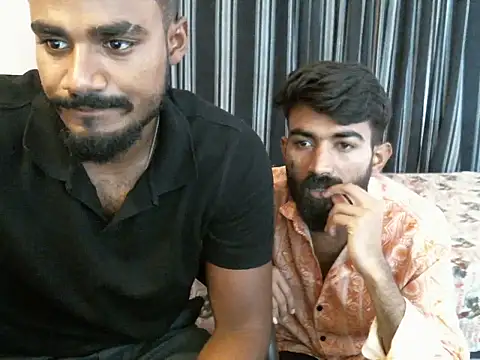Snapshot of indianbull2023 chatting on May 3, 7:57 am indianbull2023 online show from May 3, 7:57 am