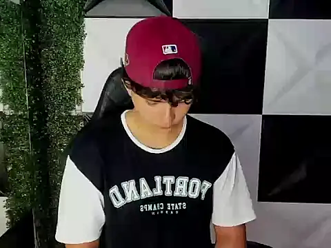 Dani cumboy online show from September 9, 2:15 pm