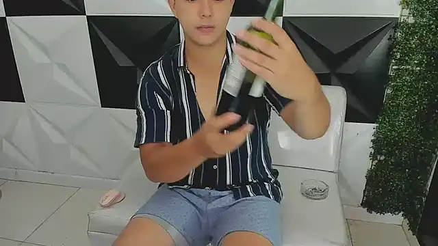 Dani cumboy online show from October 10, 2:07 pm