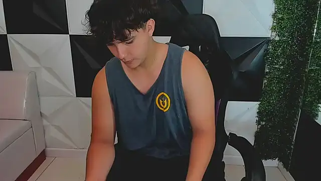 Dani cumboy online show from October 4, 2:07 pm