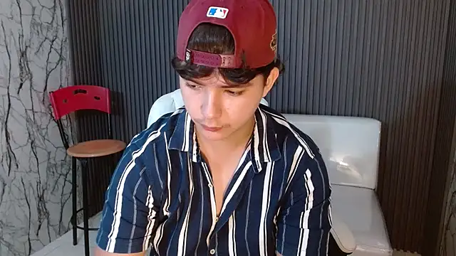 Dani cumboy online show from October 28, 2:05 pm