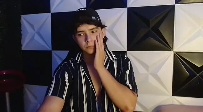 Dani cumboy online show from February 21, 7:23 am