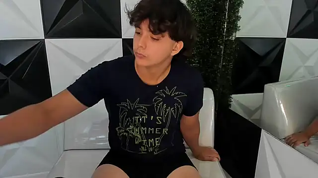 Dani cumboy online show from November 21, 1:32 pm