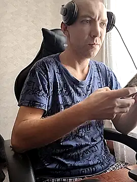 Snapshot of MityaXLoves chatting on March 3, 5:03 am MityaXLoves online show from March 3, 5:03 am