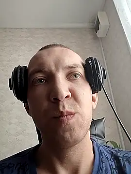 Snapshot of MityaXLoves chatting on February 10, 6:34 am MityaXLoves online show from February 10, 6:34 am