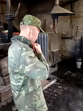 MityaXLoves online show from April 2, 7:15 am