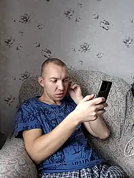 MityaXLoves online show from December 15, 6:08 am