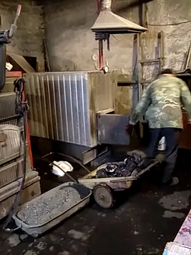 Snapshot of MityaXLoves chatting on February 24, 7:15 pm MityaXLoves online show from February 24, 7:15 pm