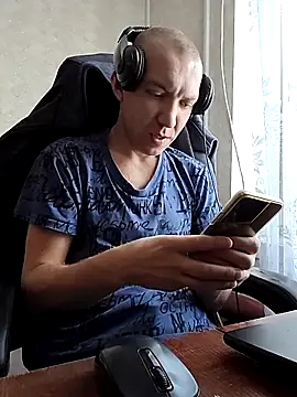 Snapshot of MityaXLoves chatting on February 3, 6:22 am MityaXLoves online show from February 3, 6:22 am