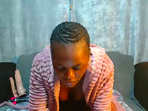 Snapshot of VANESAAMBER23 chatting on October 21, 10:31 pm VANESAAMBER23 online show from October 21, 10:31 pm