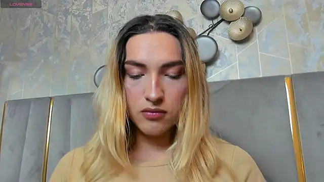 TomLondon  online show from March 5, 2:46 pm