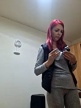 Evadesirex46 online show from May 9, 6:28 am