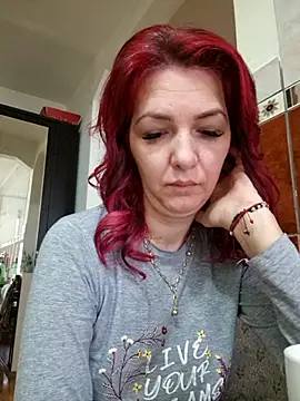 Snapshot of Evadesirex46 chatting on March 4, 6:32 am Evadesirex46 online show from March 4, 6:32 am