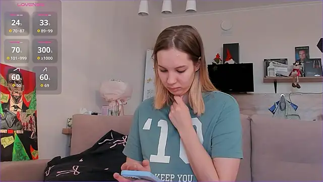 Girl alone home online show from March 6, 3:56 am