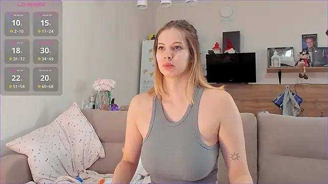 Girl alone home online show from February 16, 2:27 pm